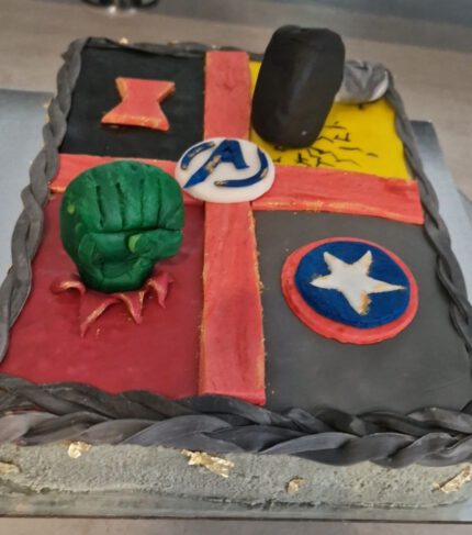 Avengers-Torte